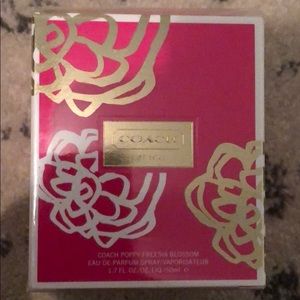 SOLD******NWT coach poppy blossom perfume